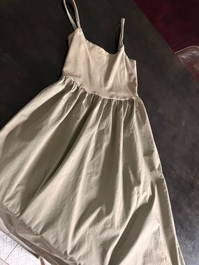 Old Navy Cream/Tan Spaghetti-Strap Sundress